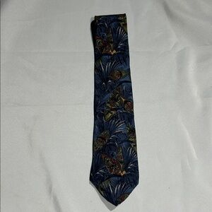 Stylish Blue and Green Tiki Patterned Tie